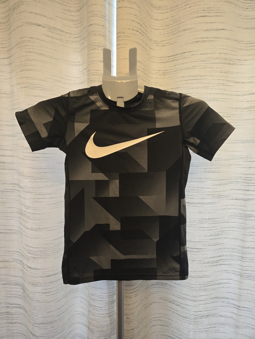 Nike Black & Gray Geometric Swoosh Kids' Short Sleeve Tee